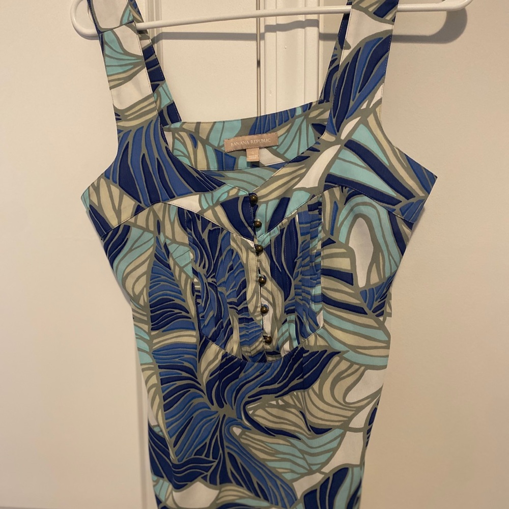 Banana Republic Multicolor Leaf Print Top
